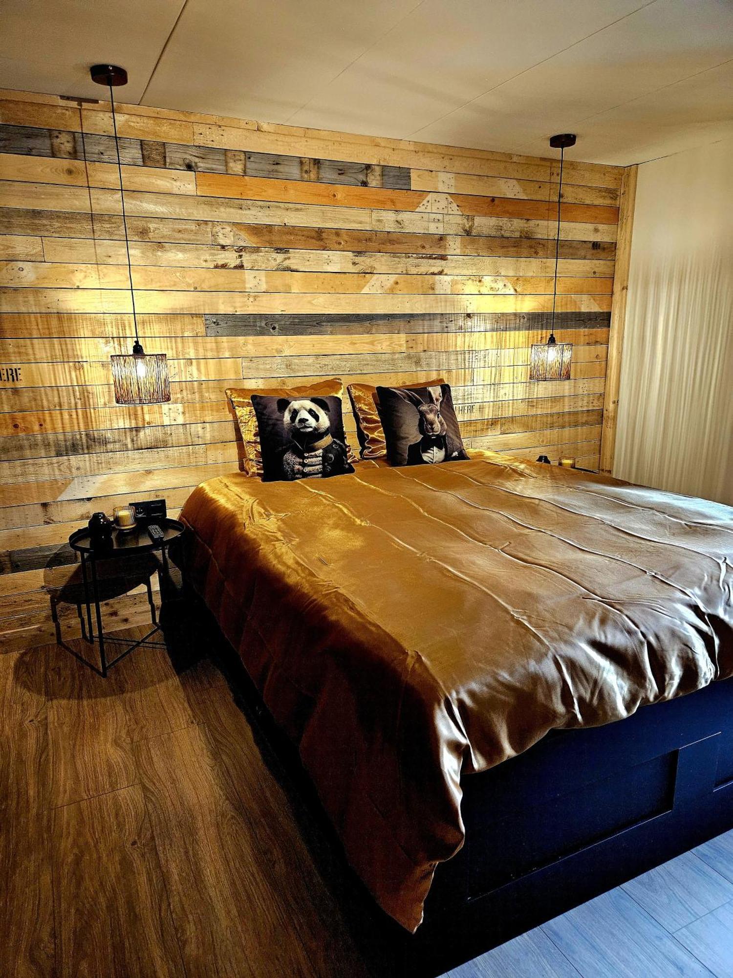 Ferme La Joye Bed & Breakfast Houffalize Exterior photo
